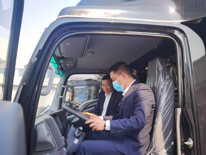 1665981840703.png 副本【新闻稿 配图】庆铃顺丰深化战略合作 大批量交付稳保快递服务更高效(1)631.png