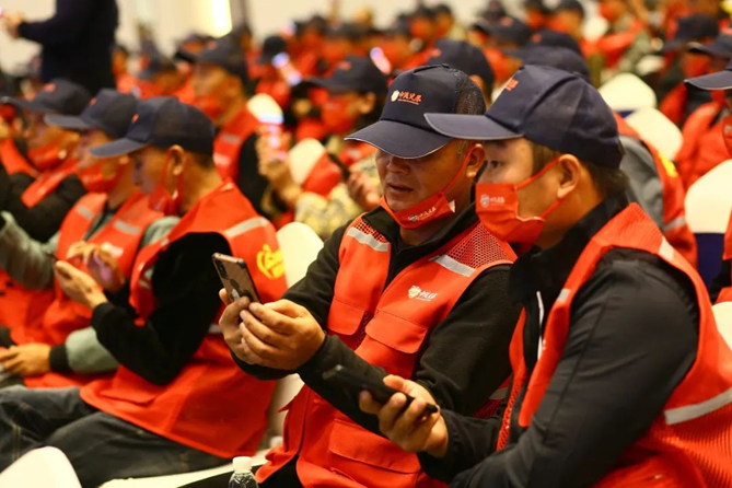 副本新时代新征程 创富中国行带动江浙卡友抱团创富157.png