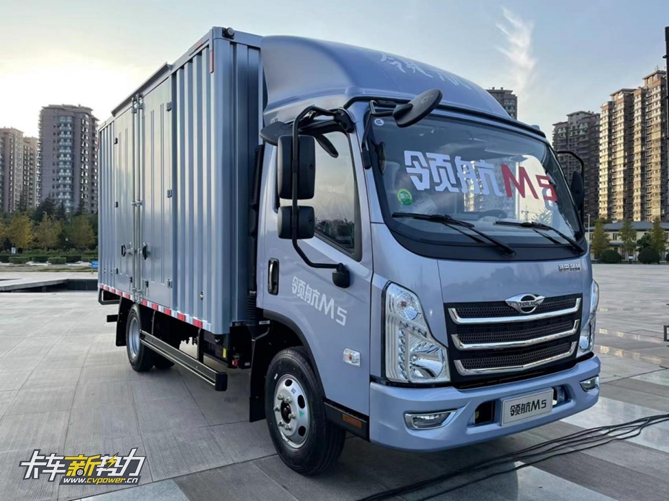 1667123127946.jpg 副本(修订)这款轻卡发布会让龙城万人空巷,领航M5为啥这么牛? - 副本711.jpg