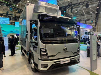 科技引领未来 | 中国重汽HOWO统帅Pro纯电轻卡为商用车行业注入新活力