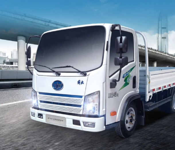 低于2.1米+300N·m电驱桥+3820mm货箱！从容运输就看这款载货！