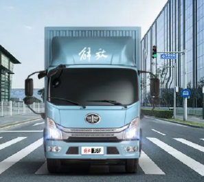 当“哇噻型人格”遇见“确实型人格”,两个卡友聊嗨了!